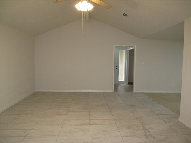 property at 6906 Sandy Knolls Dr