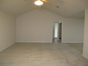 6906 Sandy Knolls Dr in Spring, TX - Building Photo - Building Photo