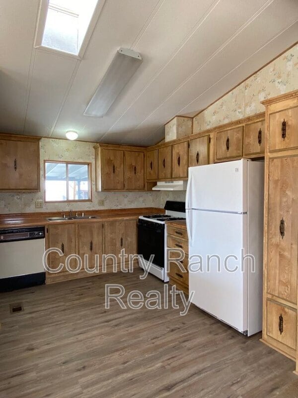 1457 Pso Redondo in Bullhead City, AZ - Building Photo - Building Photo