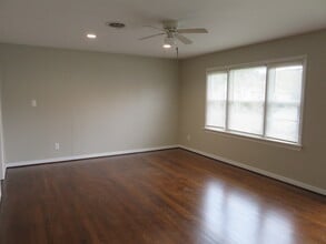 213 N Juniper Ave in Highland Springs, VA - Building Photo - Building Photo