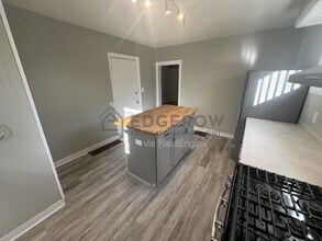 50 Mathews Ct NE in Grand Rapids, MI - Building Photo - Building Photo