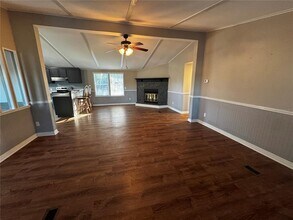 2484 Gator Ln in Groveland, FL - Building Photo - Building Photo