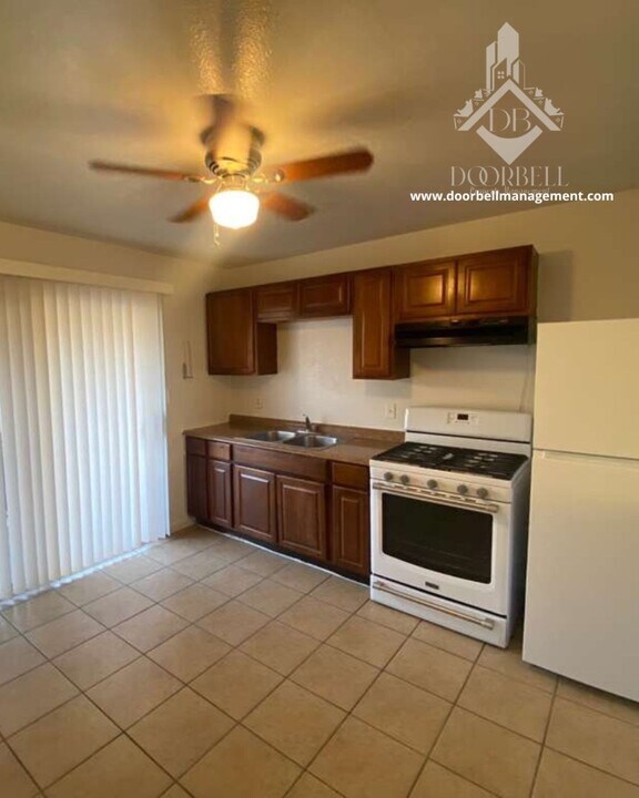 24204 Clover Ave in Moreno Valley, CA - Building Photo