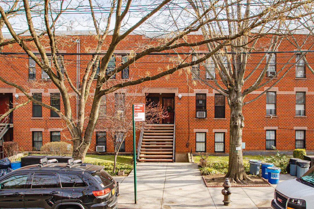 87 President St in Brooklyn, NY - Foto de edificio