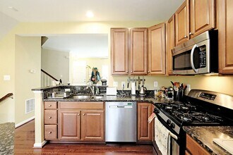 814 Rockcreek Rd in Charlottesville, VA - Building Photo - Building Photo