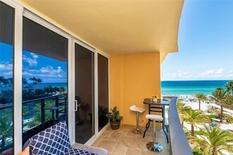 2501 S Ocean Dr, Unit 517 in Hollywood, FL - Foto de edificio - Building Photo