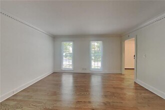 5340 Bannergate Dr in Alpharetta, GA - Building Photo - Building Photo