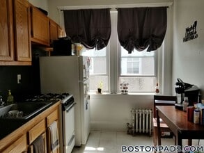 1820 Commonwealth Ave, Unit 29 in Boston, MA - Building Photo - Building Photo