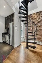 219 E 28th St in New York, NY - Building Photo - Building Photo