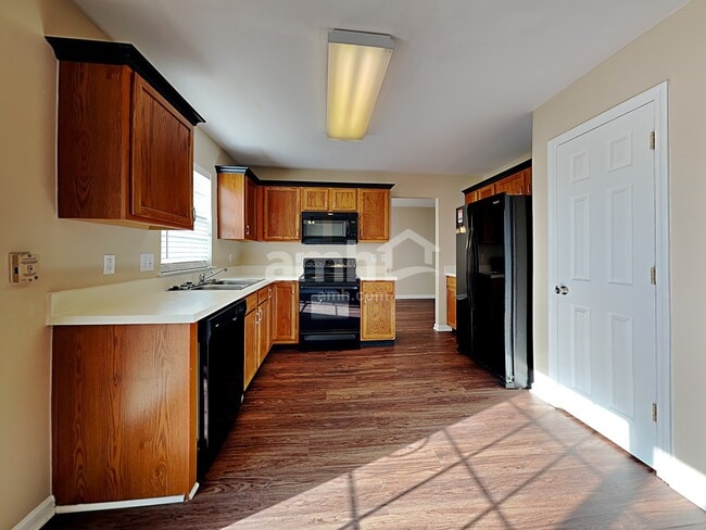 120 Denby Dr in Winston-Salem, NC - Building Photo - Building Photo