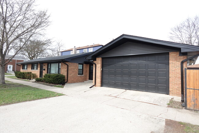 1446 Marengo Ave in Forest Park, IL - Building Photo - Building Photo