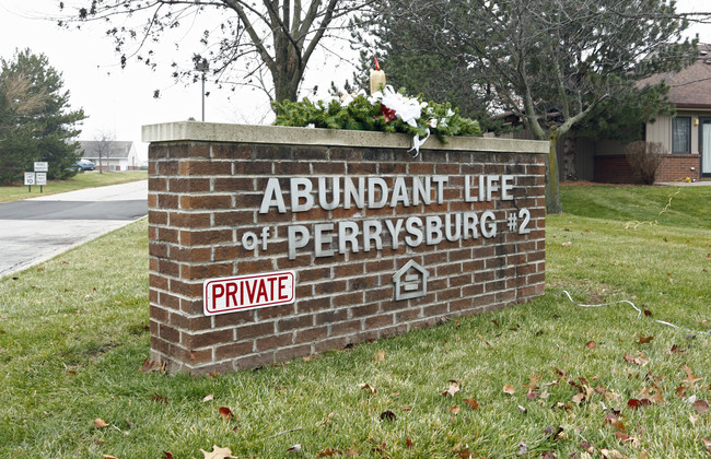 Abundant Life of Perrysburg 2 in Perrysburg, OH - Building Photo - Building Photo