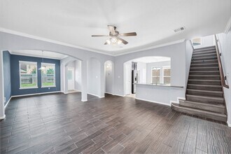 20214 Weeping Pine Way in Richmond, TX - Building Photo - Building Photo