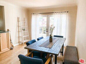 1975 S Crescent Heights Blvd in Los Angeles, CA - Building Photo - Building Photo