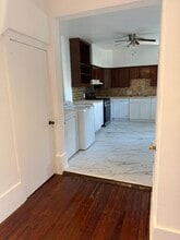 934 Lowerline St, Unit 7400 Freret in New Orleans, LA - Foto de edificio - Building Photo