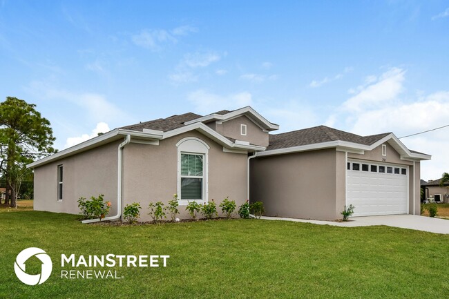 2501 NW 28th Terrace in Cape Coral, FL - Building Photo - Building Photo