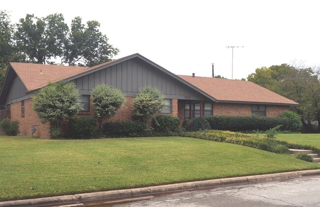 property at 7400 Deaver Dr