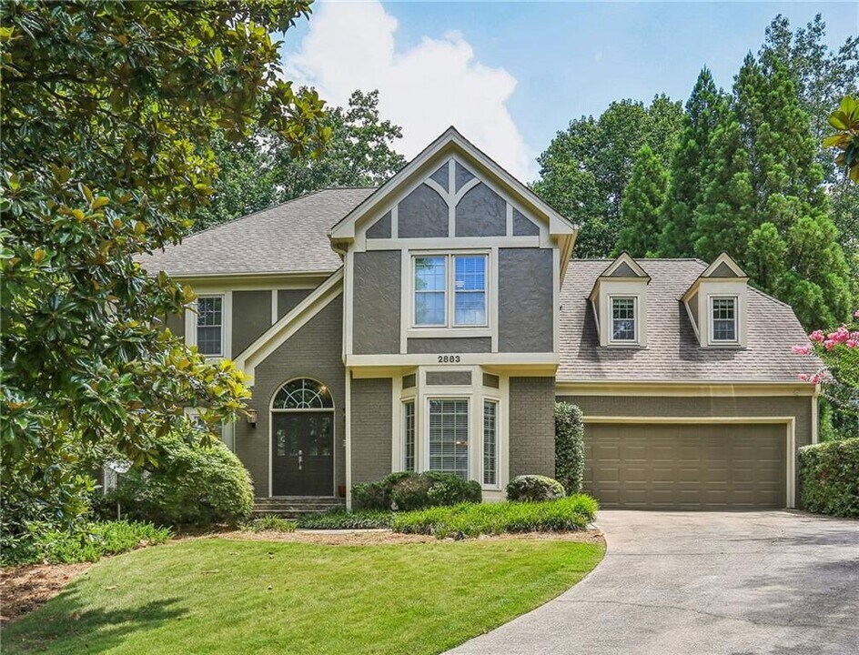 2883 Wynfair Dr in Marietta, GA - Building Photo
