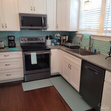 105 N D St in Pensacola, FL - Building Photo - Building Photo