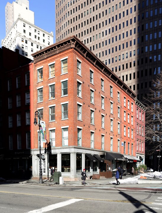 34-38 Water St in New York, NY - Building Photo