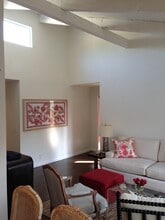 4921 Indian Wood Rd, Unit 486 in Culver City, CA - Building Photo - Building Photo