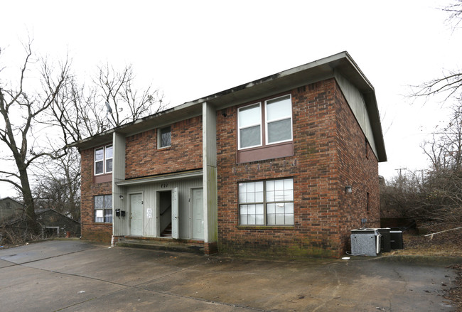 721 W Taylor St in Fayetteville, AR - Foto de edificio - Building Photo