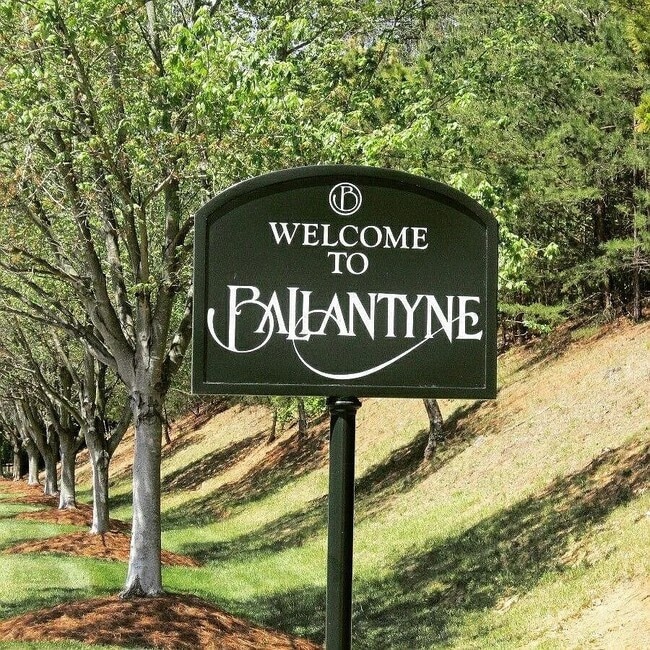 14738 Via Sorrento Dr, Unit Bella Vista in Charlotte, NC - Building Photo - Building Photo