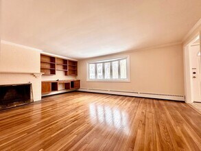 9 Flagg Dr in Framingham, MA - Building Photo - Building Photo