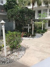 6304 Pointe W Blvd W in Bradenton, FL - Building Photo - Building Photo