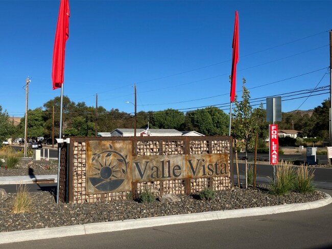5374 Beverly Lk Dr in Sun Valley, NV - Building Photo - Building Photo