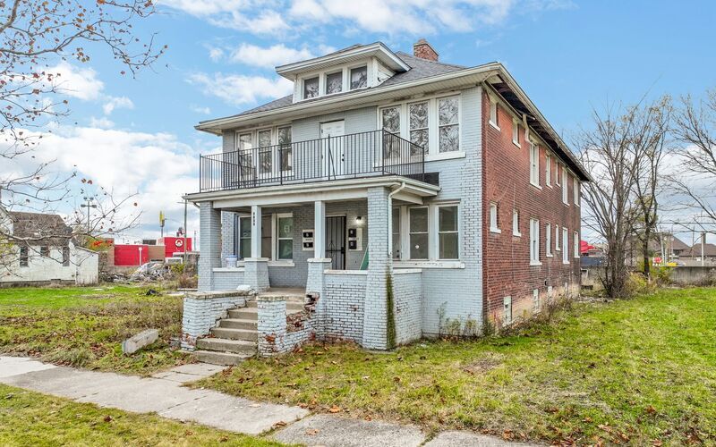 9839 Woodside St in Detroit, MI - Building Photo