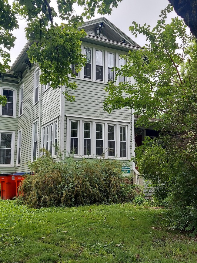 705 W Healey St, Unit #1