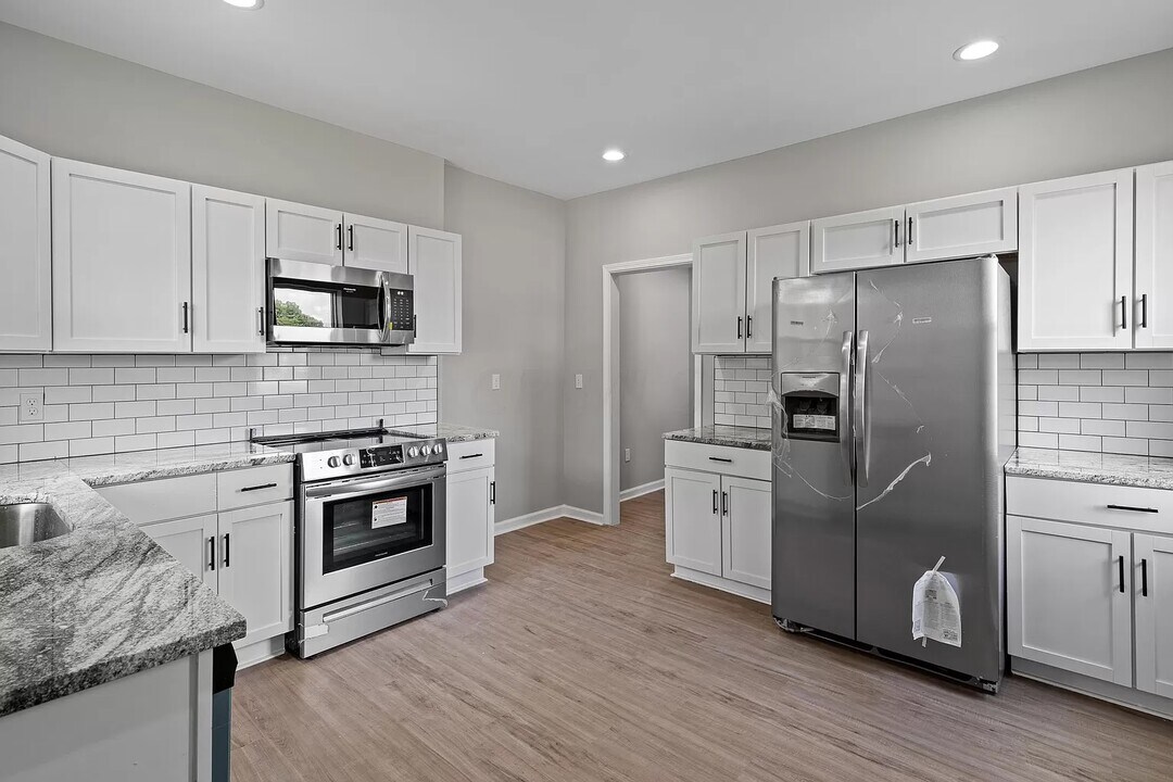 534 Oakwood Ave in Columbus, OH - Building Photo