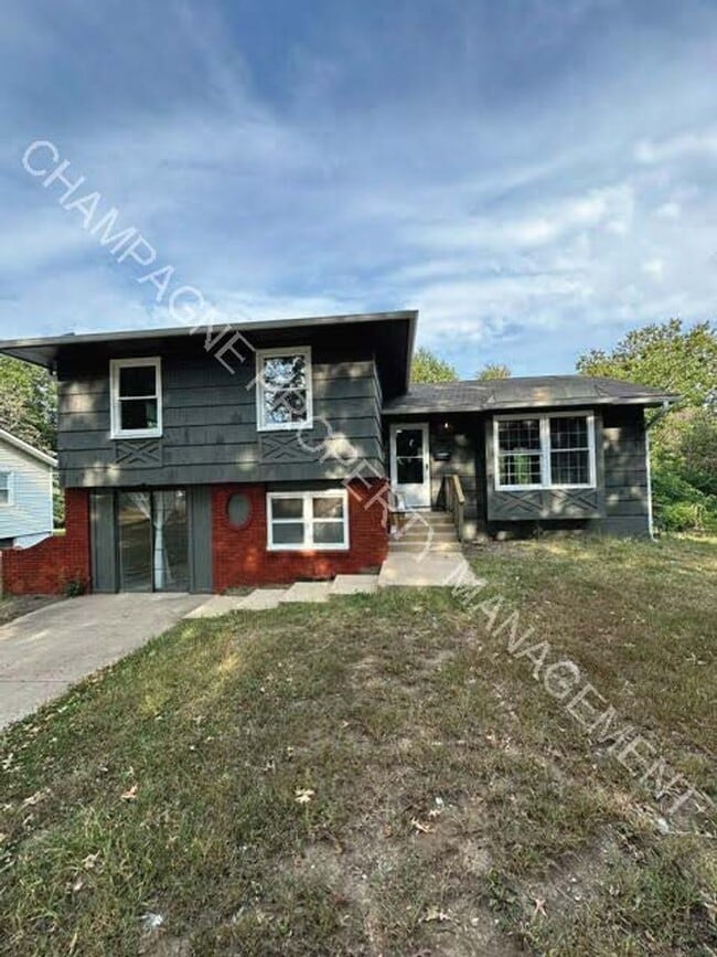 8901 Blue Ridge Blvd