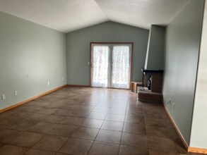 262 Meadowbrook Ave in Youngstown, OH - Building Photo - Building Photo
