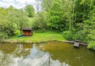 1282 Hollow Rd in Clinton Corners, NY - Building Photo - Building Photo