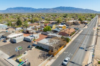 644 Louisiana Blvd SE in Albuquerque, NM - Building Photo - Building Photo