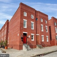 14 N Stricker St photo'