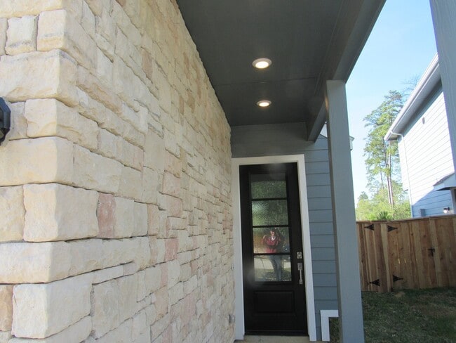 542 Dry Fork Ln in Conroe, TX - Building Photo - Building Photo