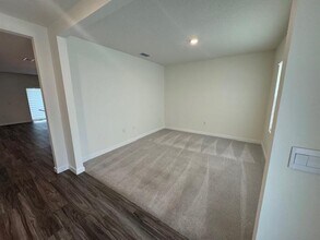 313 Talisi Lp in St. Cloud, FL - Building Photo - Building Photo