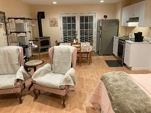 50 Pleasant St-Unit -1 in Carver, MA - Building Photo