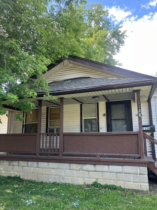 1126 Wade St in Indianapolis, IN - Building Photo