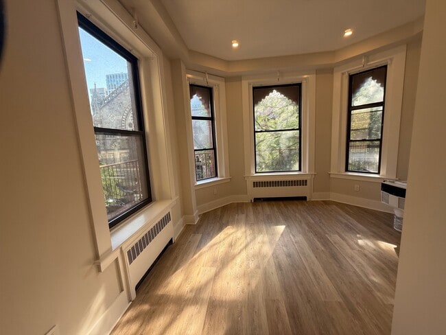 property at 315 Dartmouth St