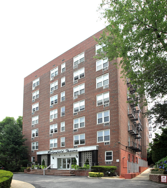 Ridgefield Towers in Brooklyn, NY - Building Photo