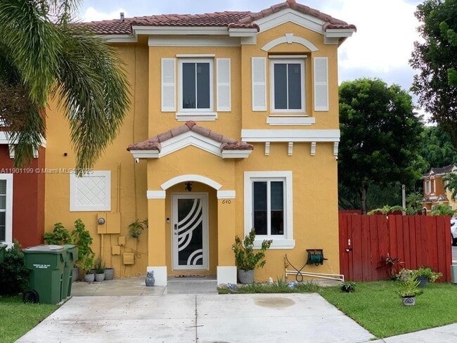 property at 640 SE 1st St
