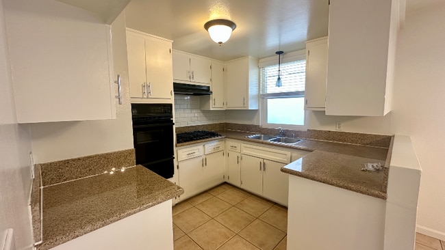 1991 Evergreen St in La Verne, CA - Building Photo - Building Photo