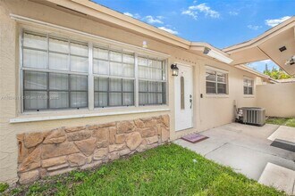 1356 Pelican Ct in Homestead, FL - Building Photo - Building Photo