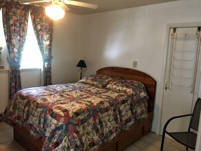 294 Hines Ave in White Sulphur Springs, WV - Building Photo - Building Photo