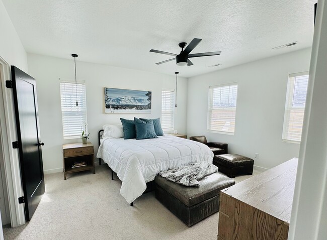 property at 11757 S Skyward Rd