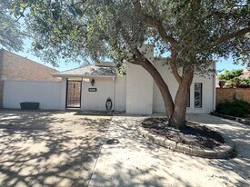 2513 Noel Ave in Midland, TX - Building Photo